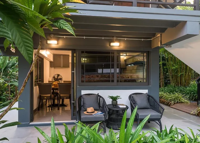Loy Chalet